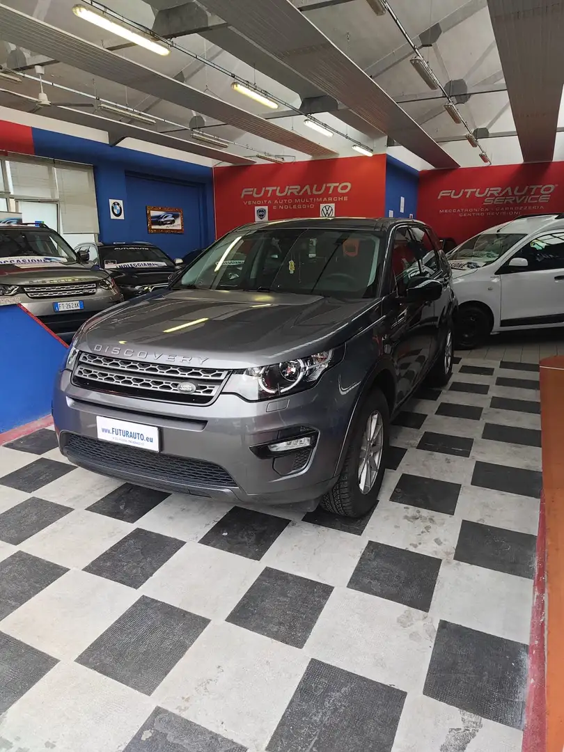 Land Rover Discovery Sport 2.0 si4 HSE Luxury awd 240cv auto Grigio - 2