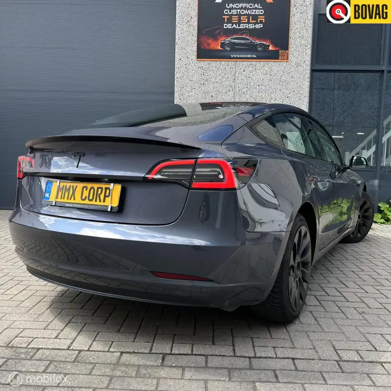 Tesla Model 3 2023 из Европы — купить под ключ
