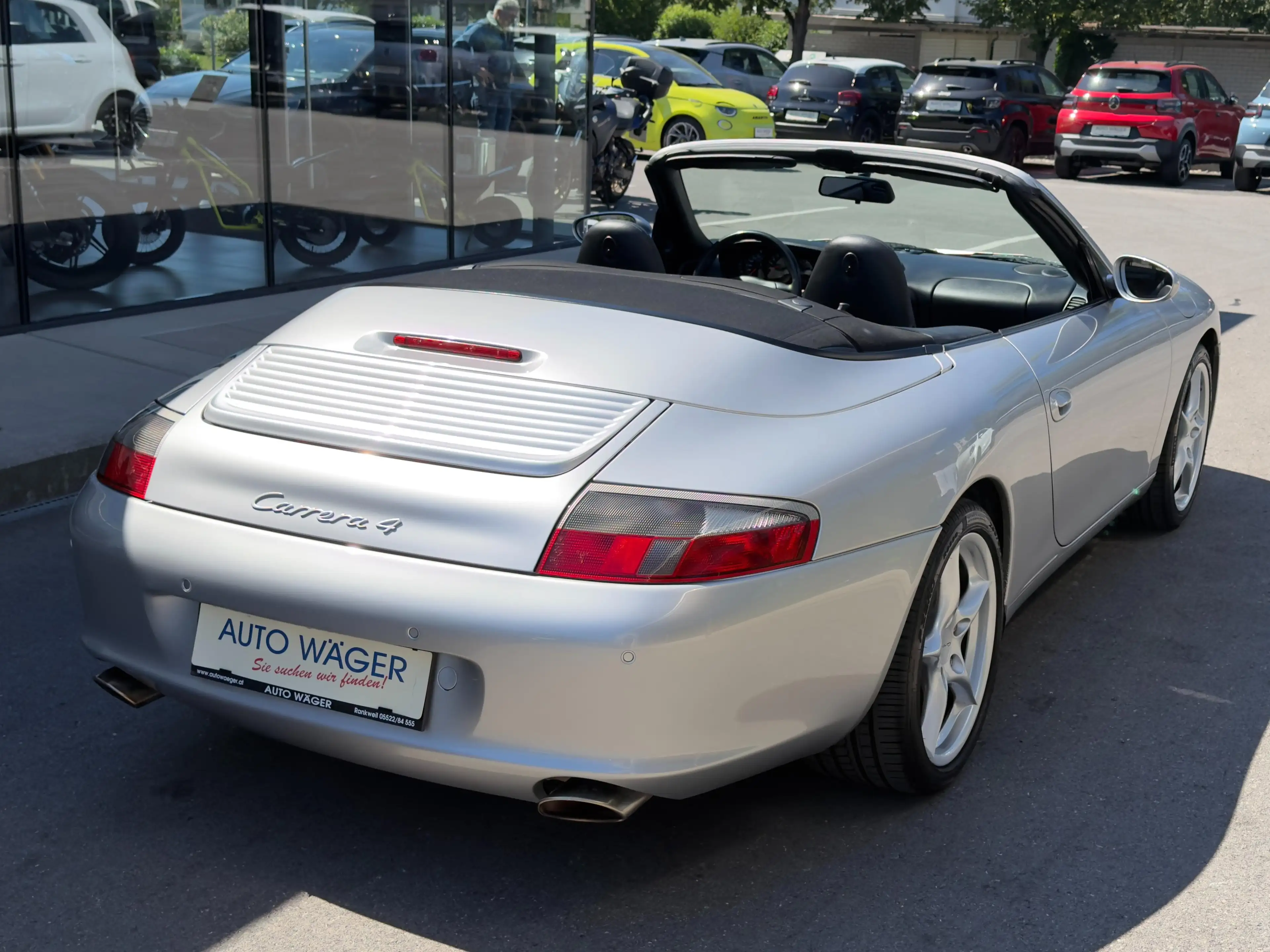 Porsche 911 911 Carrera 4 Cabrio Limited Edition — photo 4
