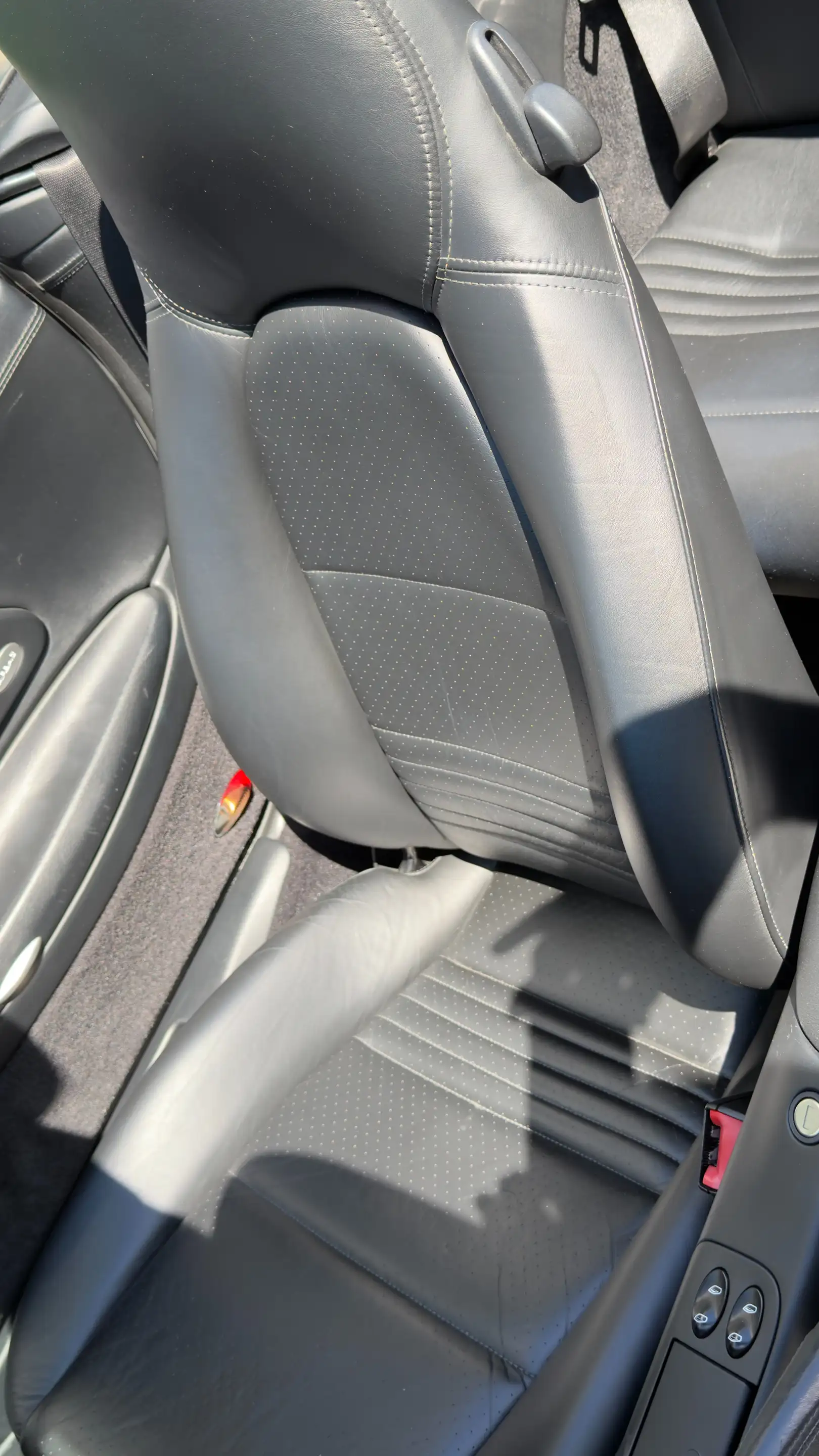 Porsche 911 911 Carrera 4 Cabrio Limited Edition — photo 11
