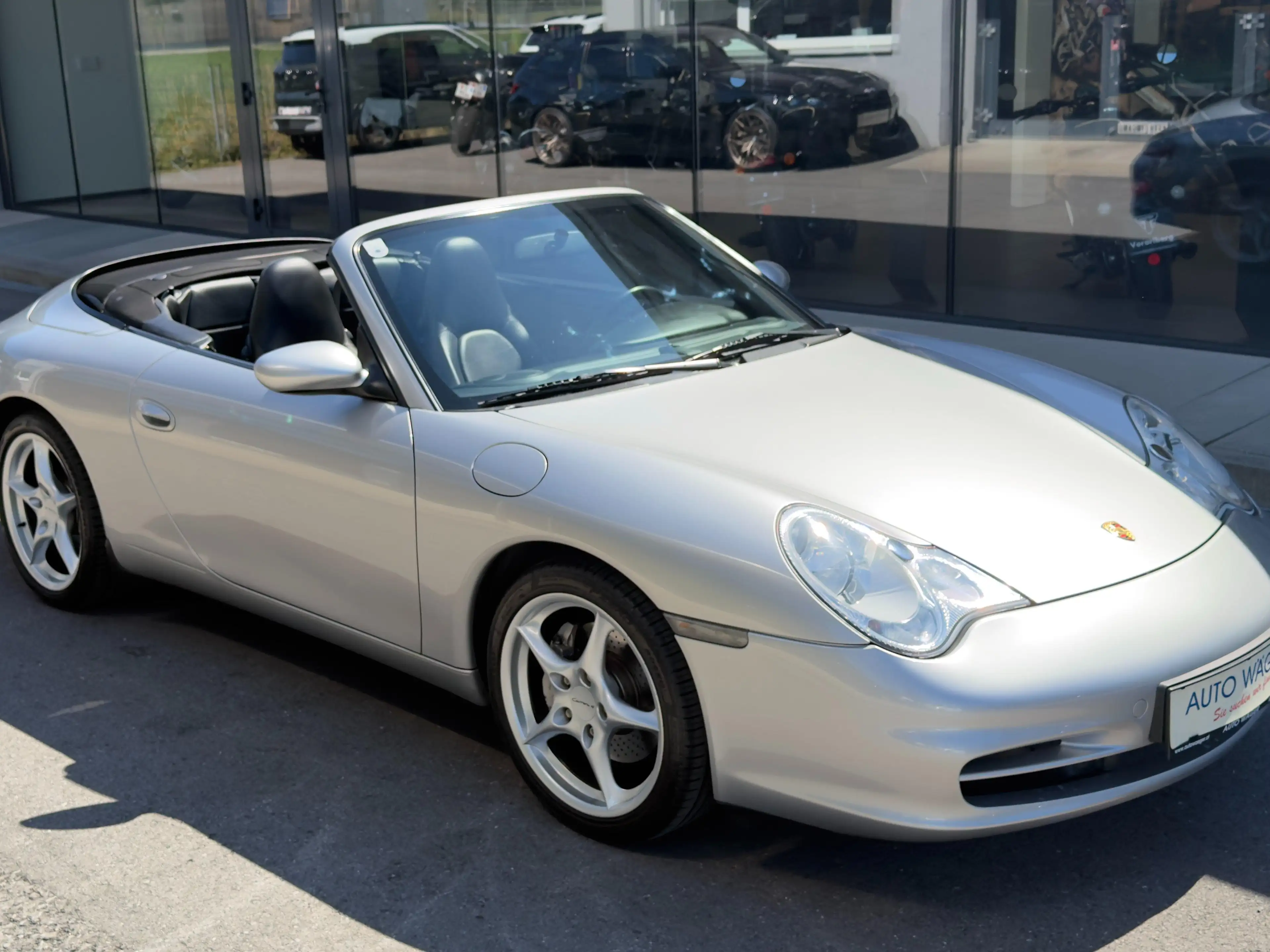 Porsche 911 911 Carrera 4 Cabrio Limited Edition — photo 3