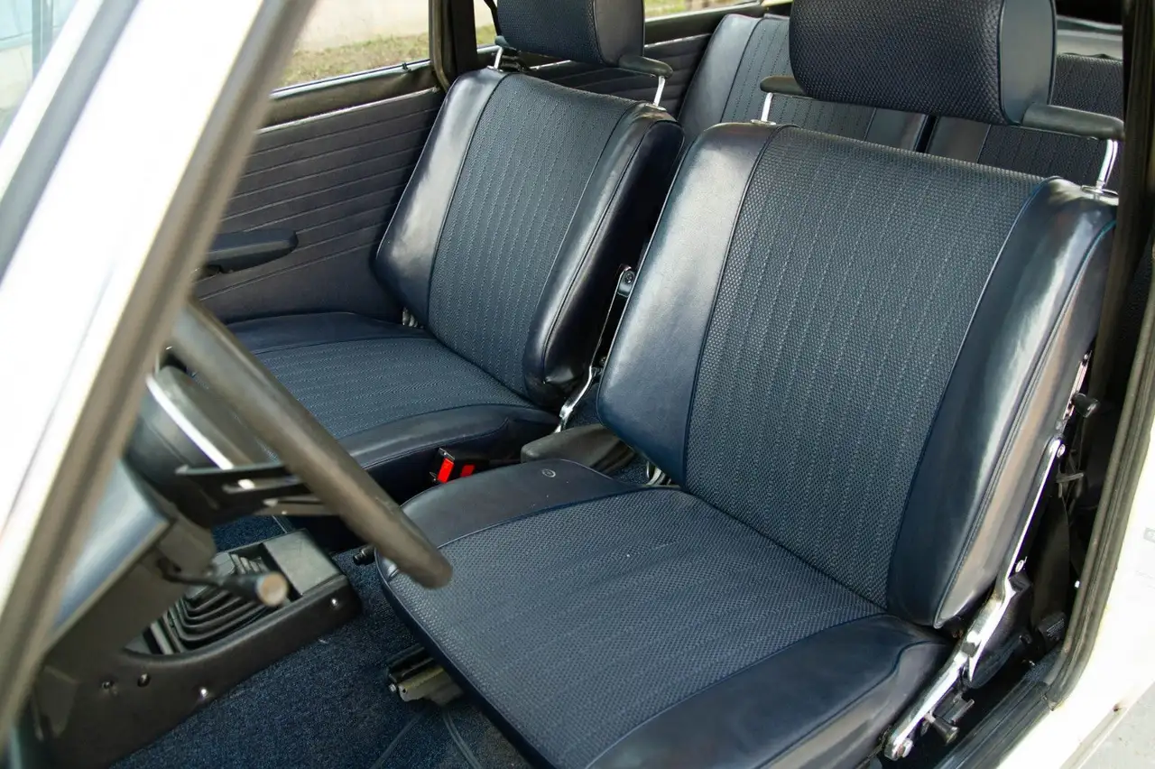 BMW 2002 2000 Tii Touring, foto 12