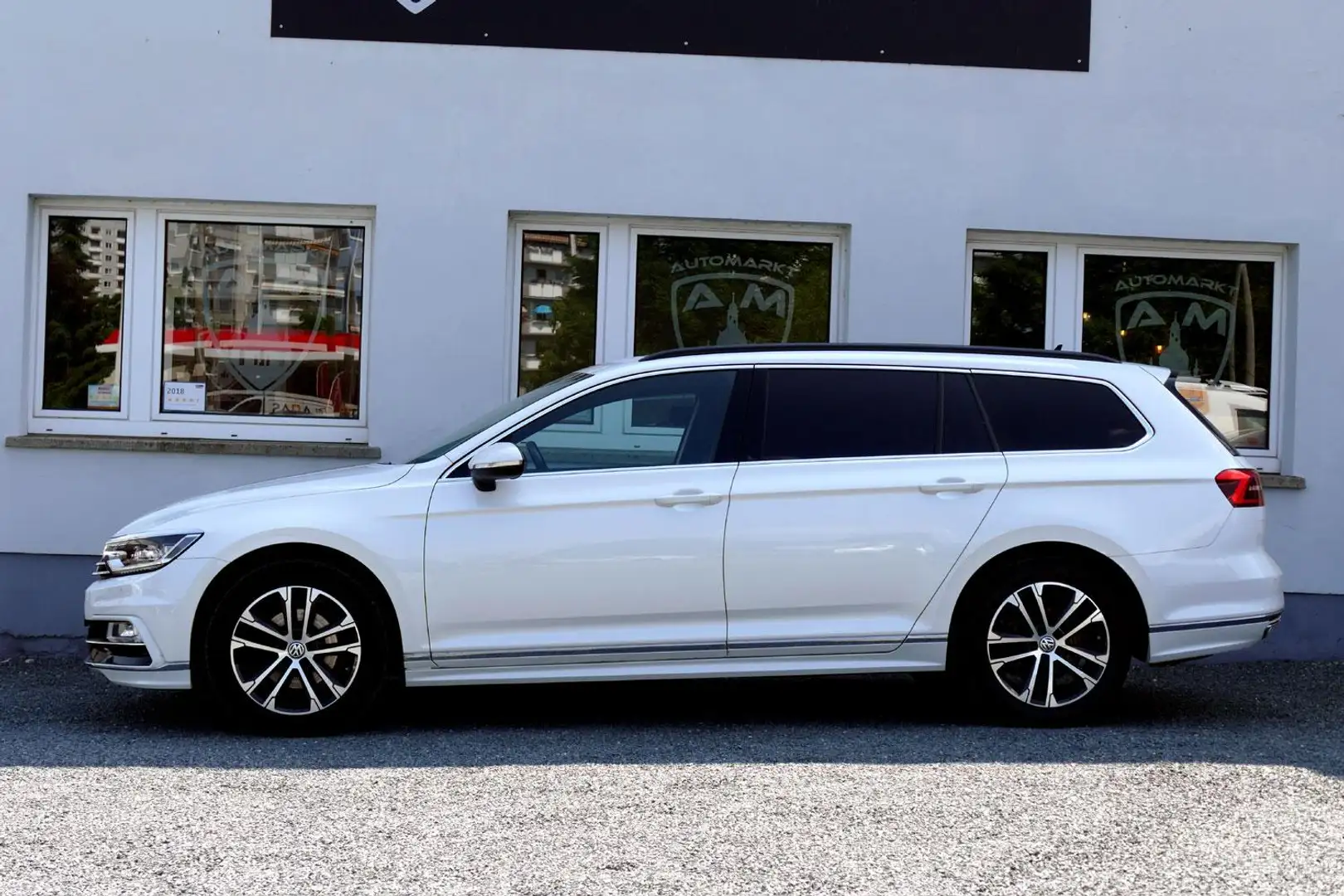 Volkswagen Passat Variant 1.5TSI R-Line Standh.*LED*Navi*ACC Weiß - 2