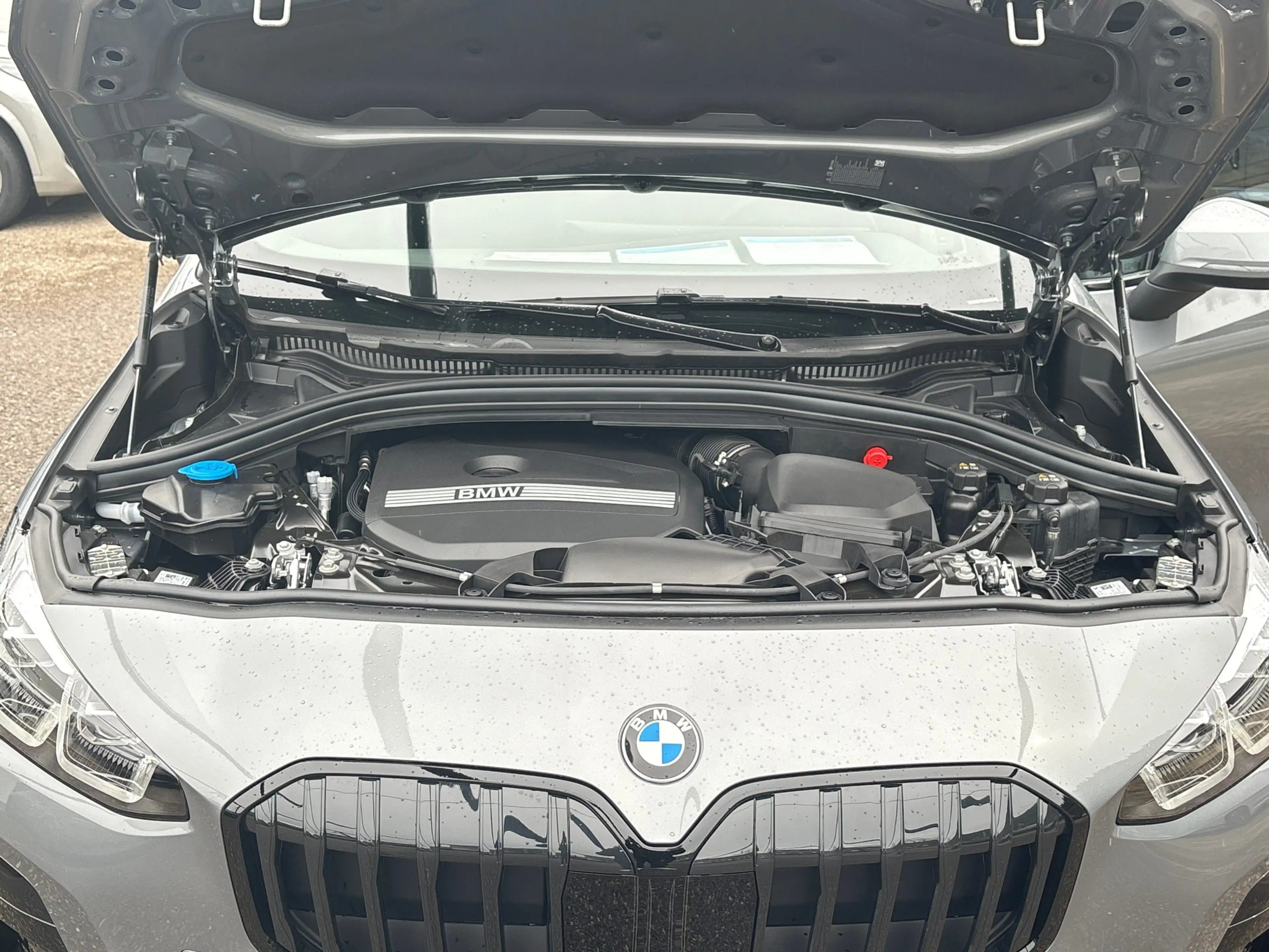 BMW 223 i XDRIVE M Sportpaket HK HiFi DAB LED RFK — photo 15