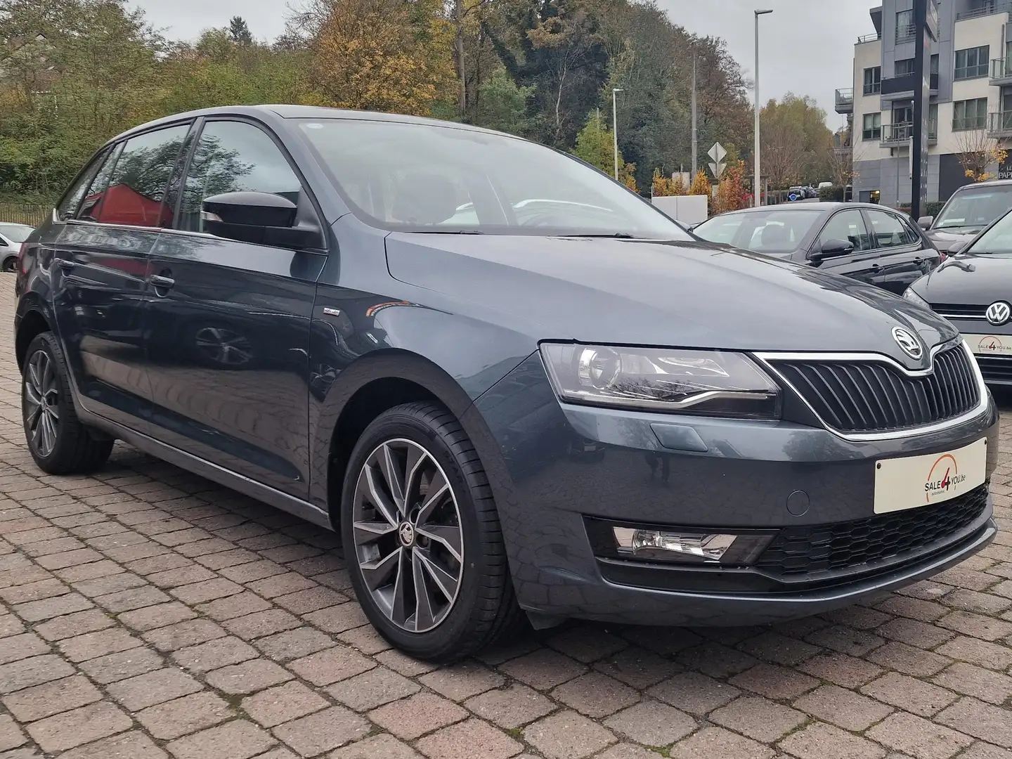Skoda Rapid/Spaceback Rapid 1.2 TSI Style Gris - 2