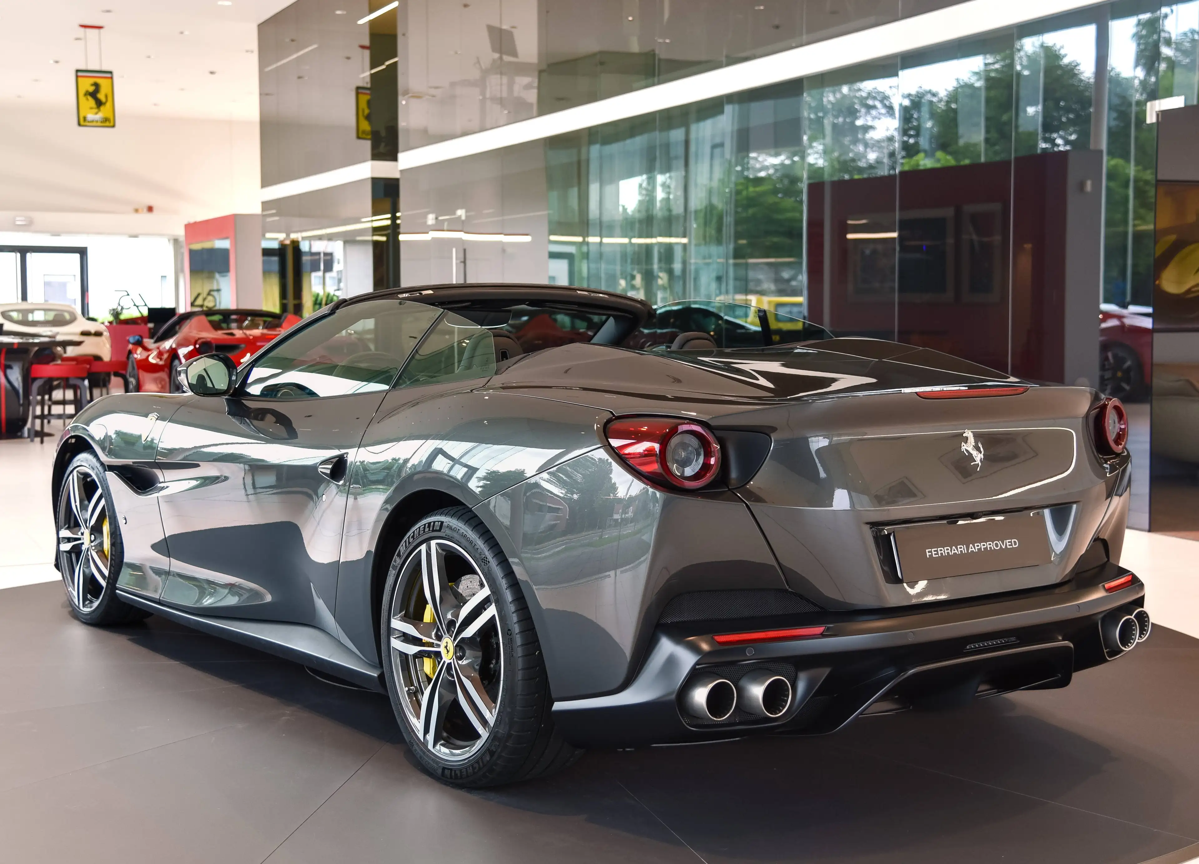 Ferrari Portofino Historical Colour | LEDS | Full Monza History — photo 6