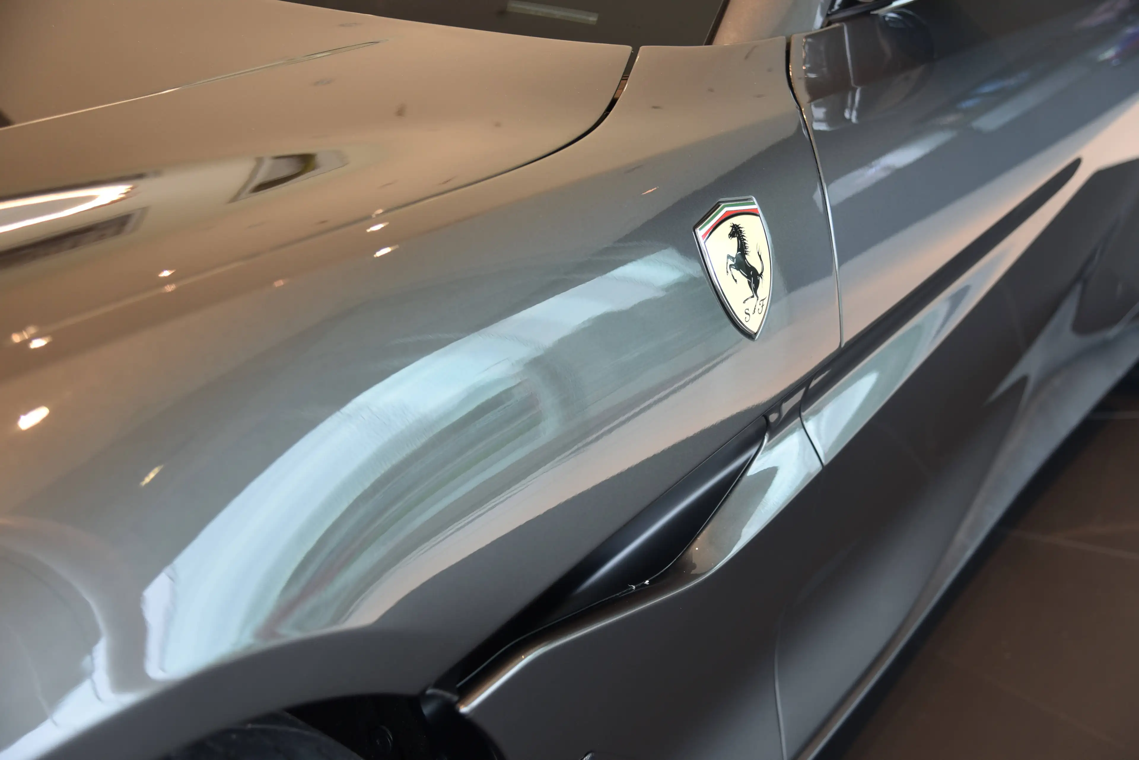 Ferrari Portofino Historical Colour | LEDS | Full Monza History — photo 11