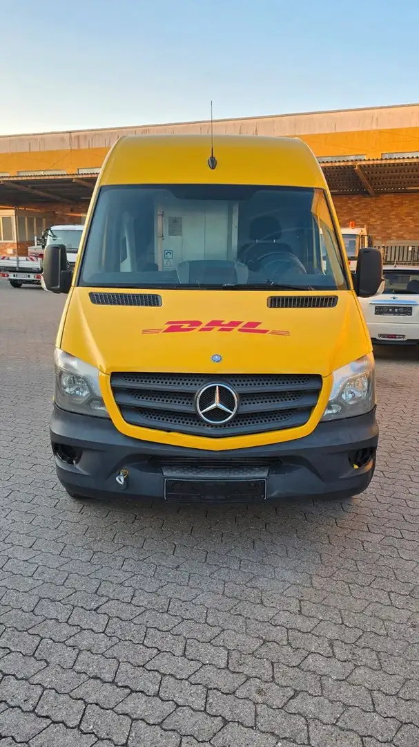 Mercedes-Benz Sprinter - 2