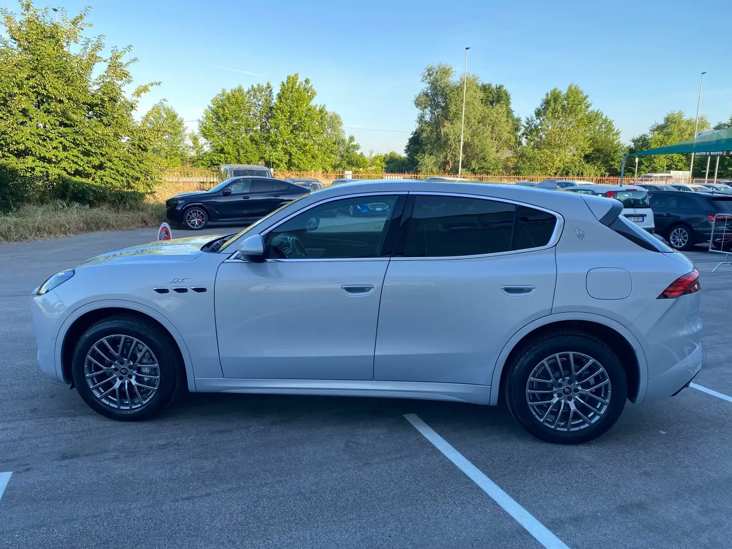 Maserati Grecale MHEV 250 CV AWD GT Bianco - 2