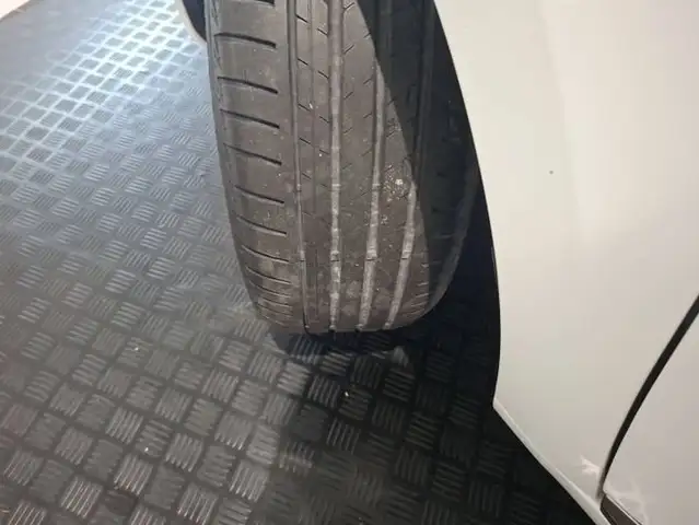 Renault Clio view 14