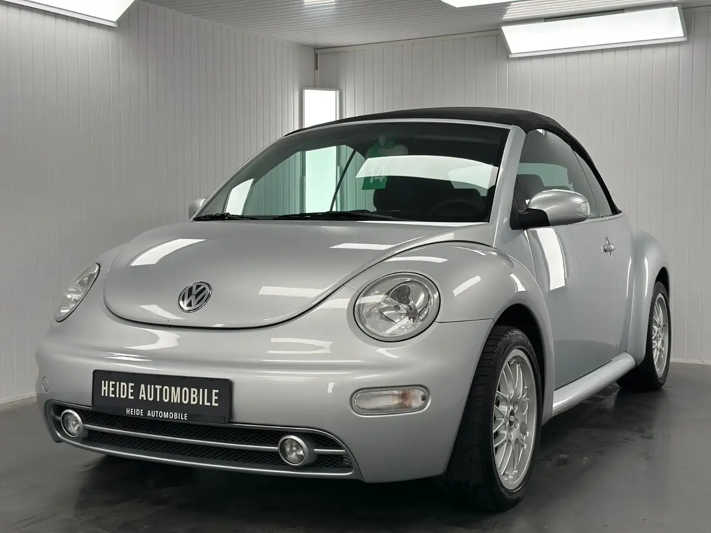 Volkswagen New Beetle Cabriolet 1.4 Sitzheizung Silber - 1