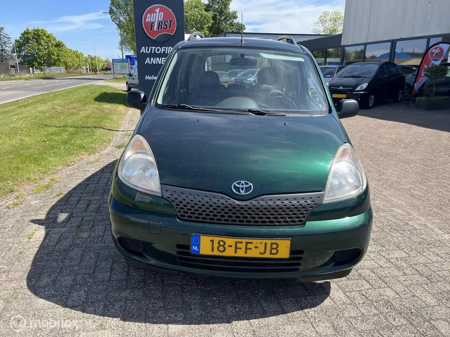 Toyota Yaris Verso 1.3-16V VVT-i Luna Groen - 2