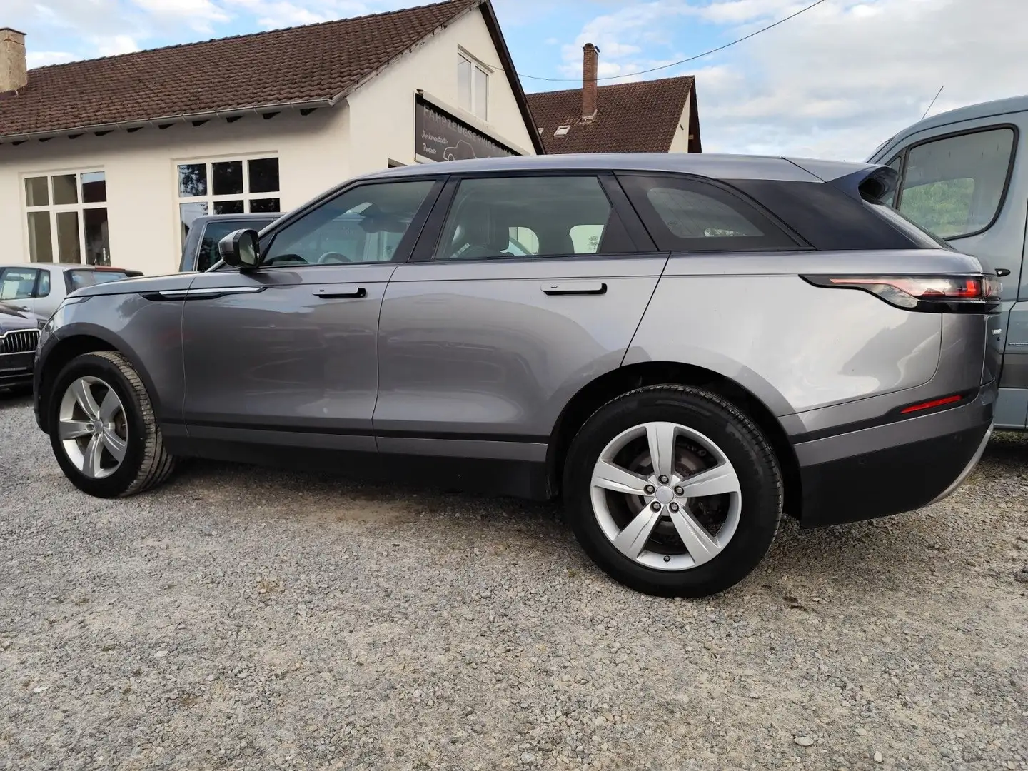 Land Rover Range Rover Velar Facelift Modell Panoramadach Gris - 2