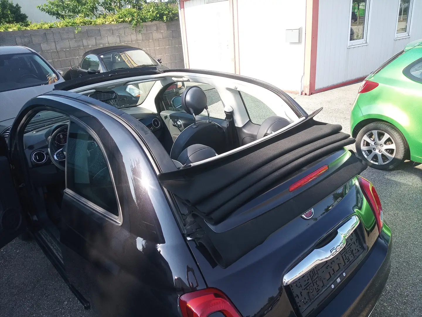 Fiat 500C 1,2 4 Zyl. Lounge*NAVI*Freisprecheinr.*§57a neu Schwarz - 2