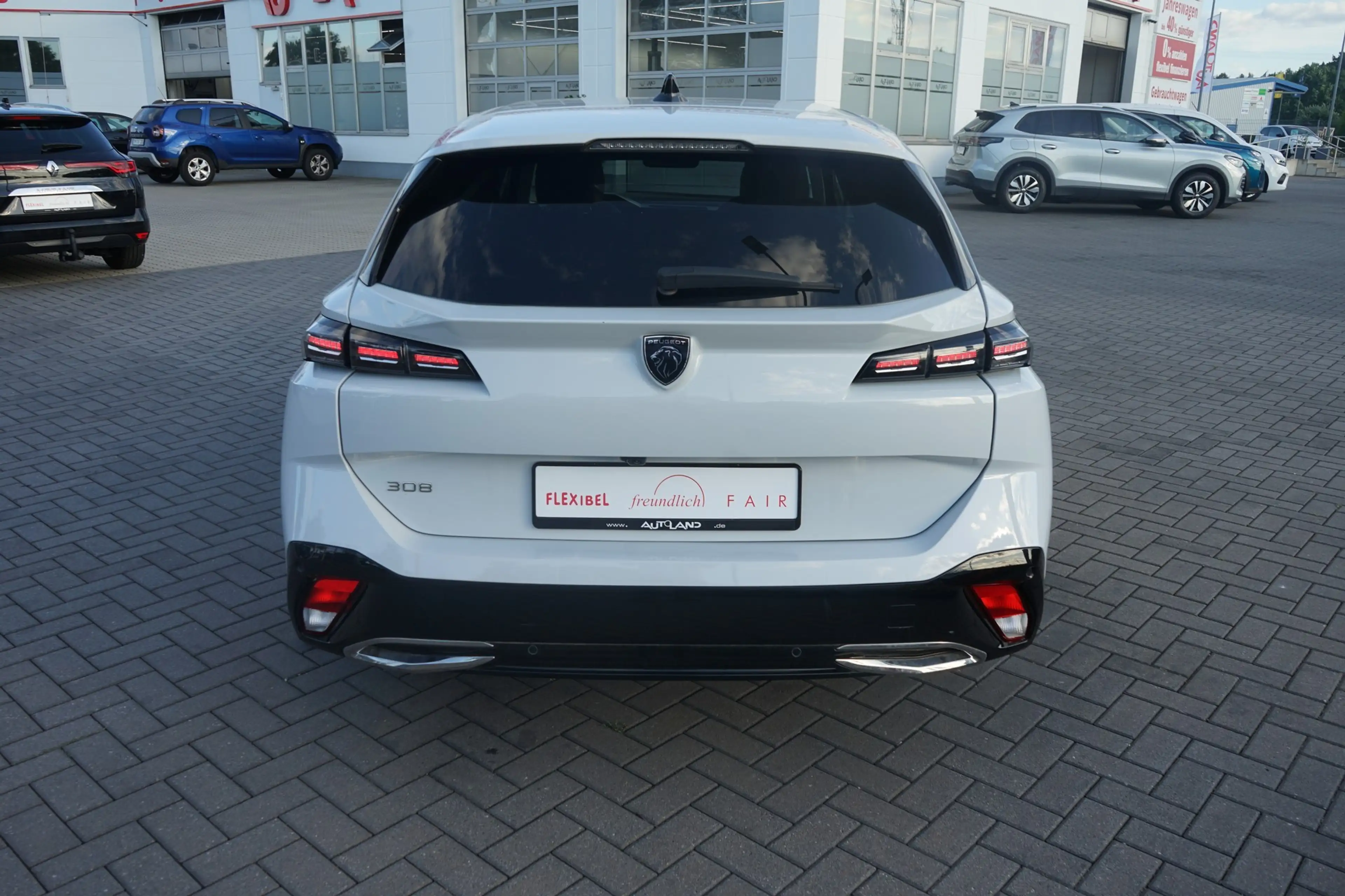 Peugeot 308 SW PureTech 130 Aut. LED ACC Navi 360° — photo 5