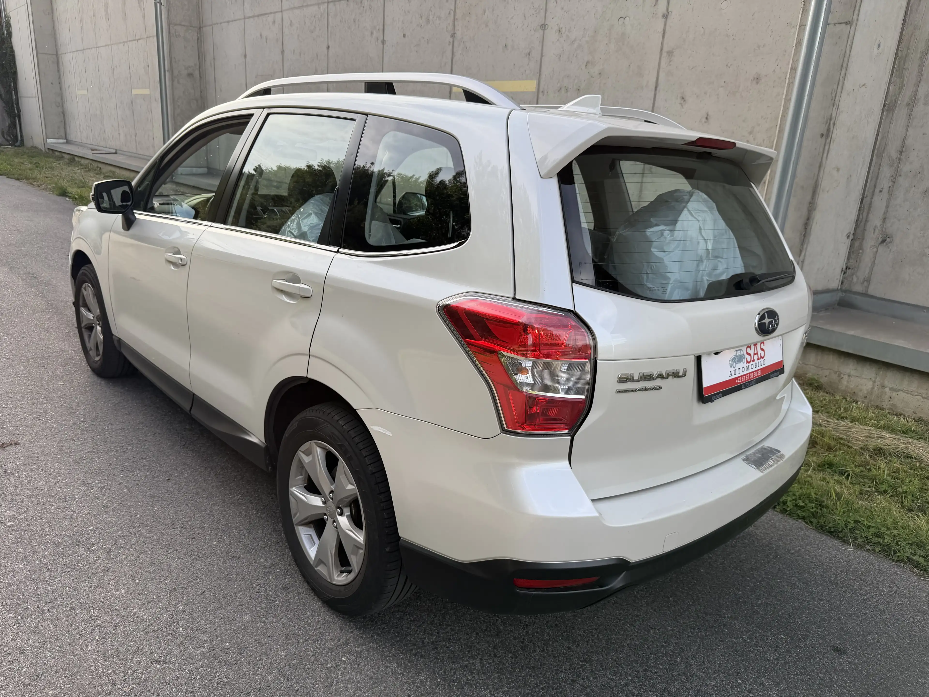 Subaru Forester 2,0D Comfort CVT Export oder Händler !!! — photo 5