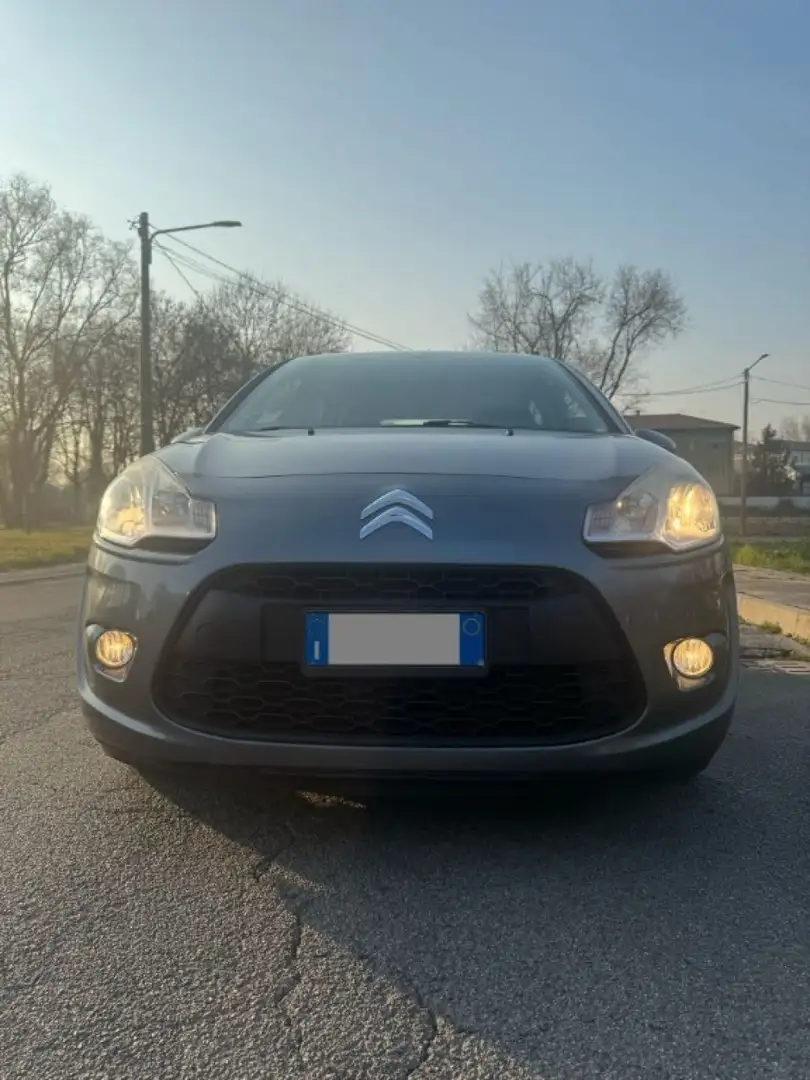 Citroen C3 1.4 HDi 70 FAP Exclusive Style Grigio - 2