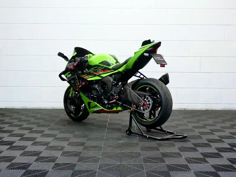 Kawasaki Ninja ZX-6R - foto 4