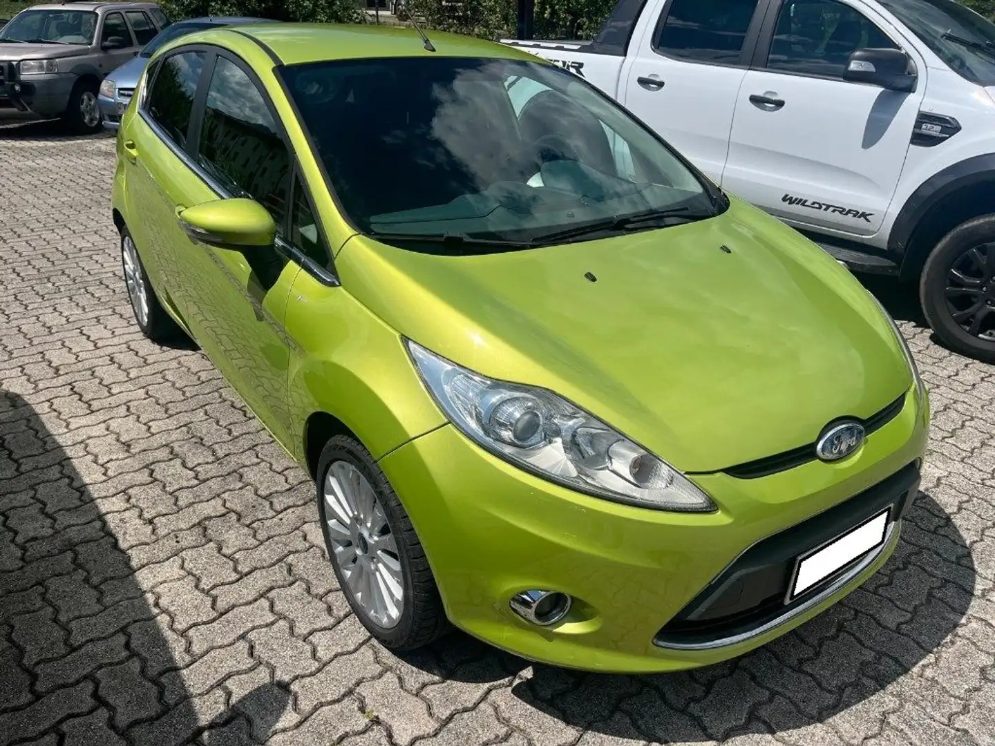 Ford Fiesta 1.2 82 CV 5 porte Titanium Giallo - 1