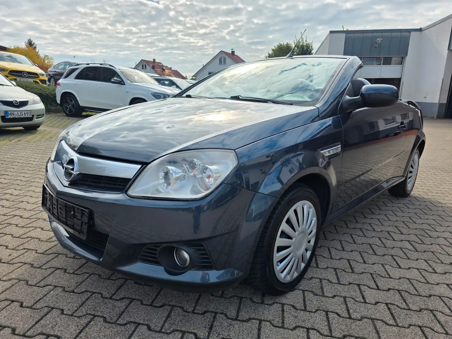 Opel Tigra 1.4 16 V Twin Top Edition Automatik /Klima Bleu - 1