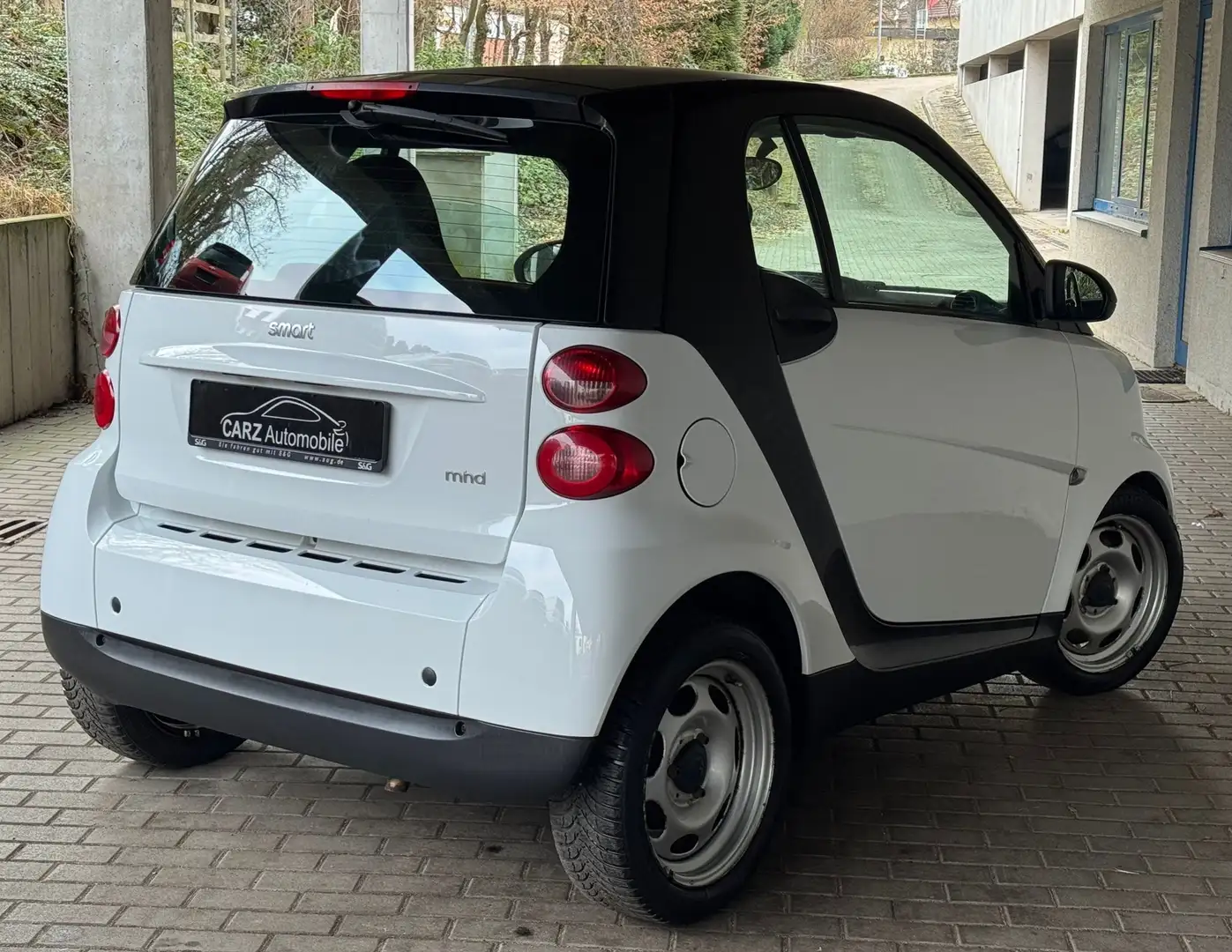 smart forTwo Micro ** 1. Hand ** Tüv Neu ** Weiß - 2