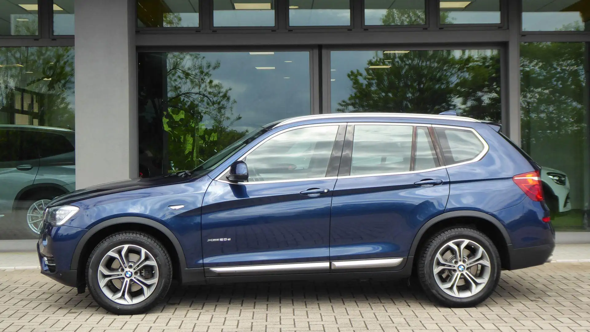 BMW X3 xDrive20d xLine Automatico Azul - 2