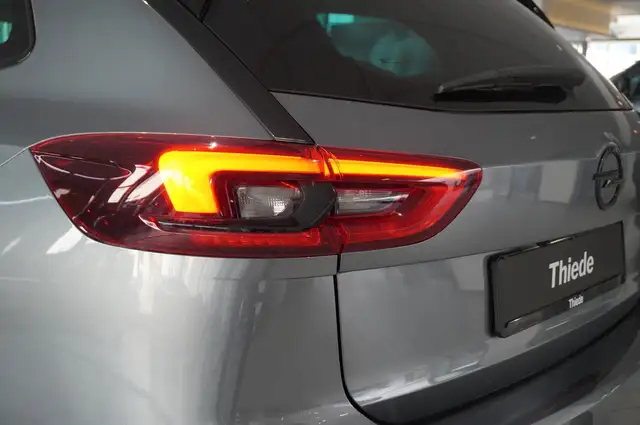 Opel Insignia view 13