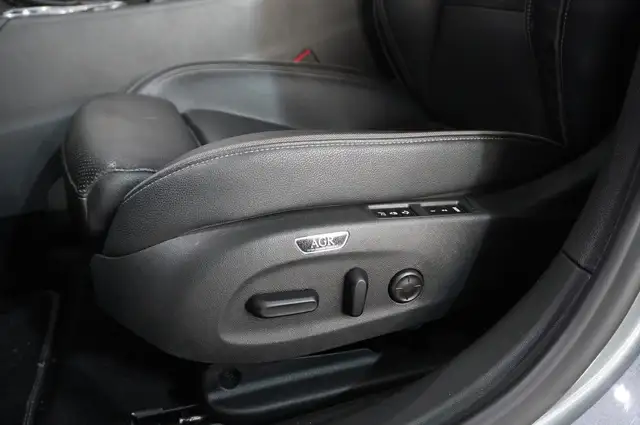 Opel Insignia view 18