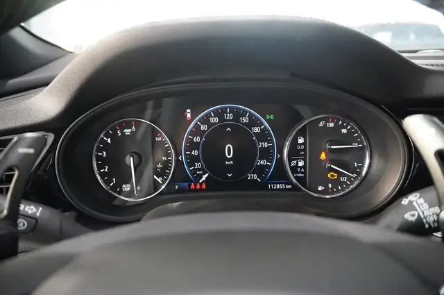 Opel Insignia view 24
