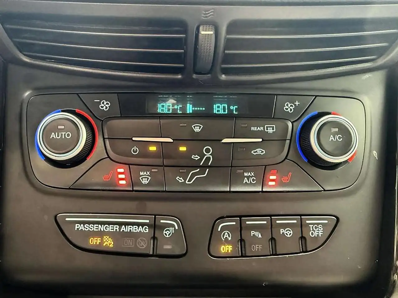 Ford Escape снимка Ford Escape
