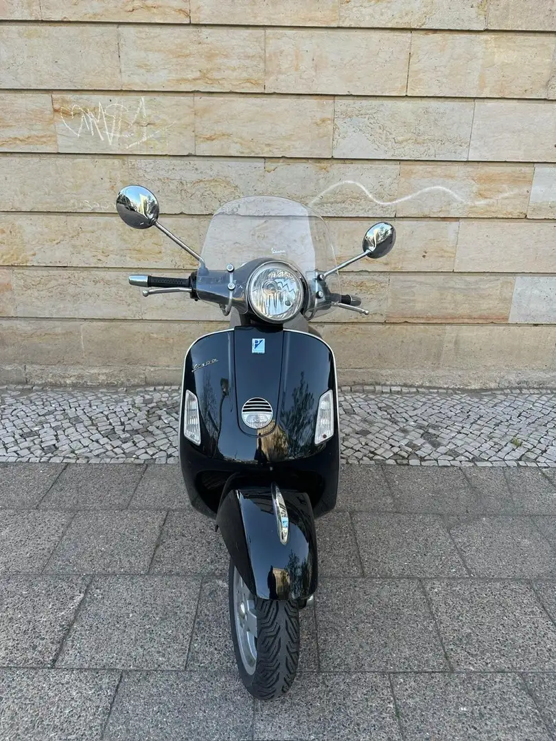Vespa GTS 125 Schild Chromträger TÜV NEU crna - 1