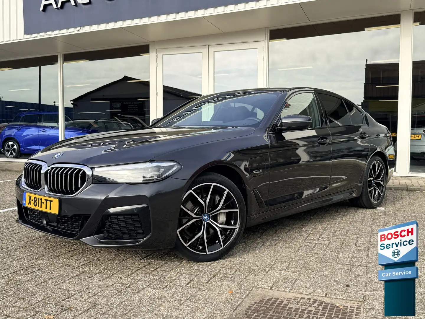 BMW 545 5-serie 545e xDrive Business Edition Plus | M Spor Grijs - 1