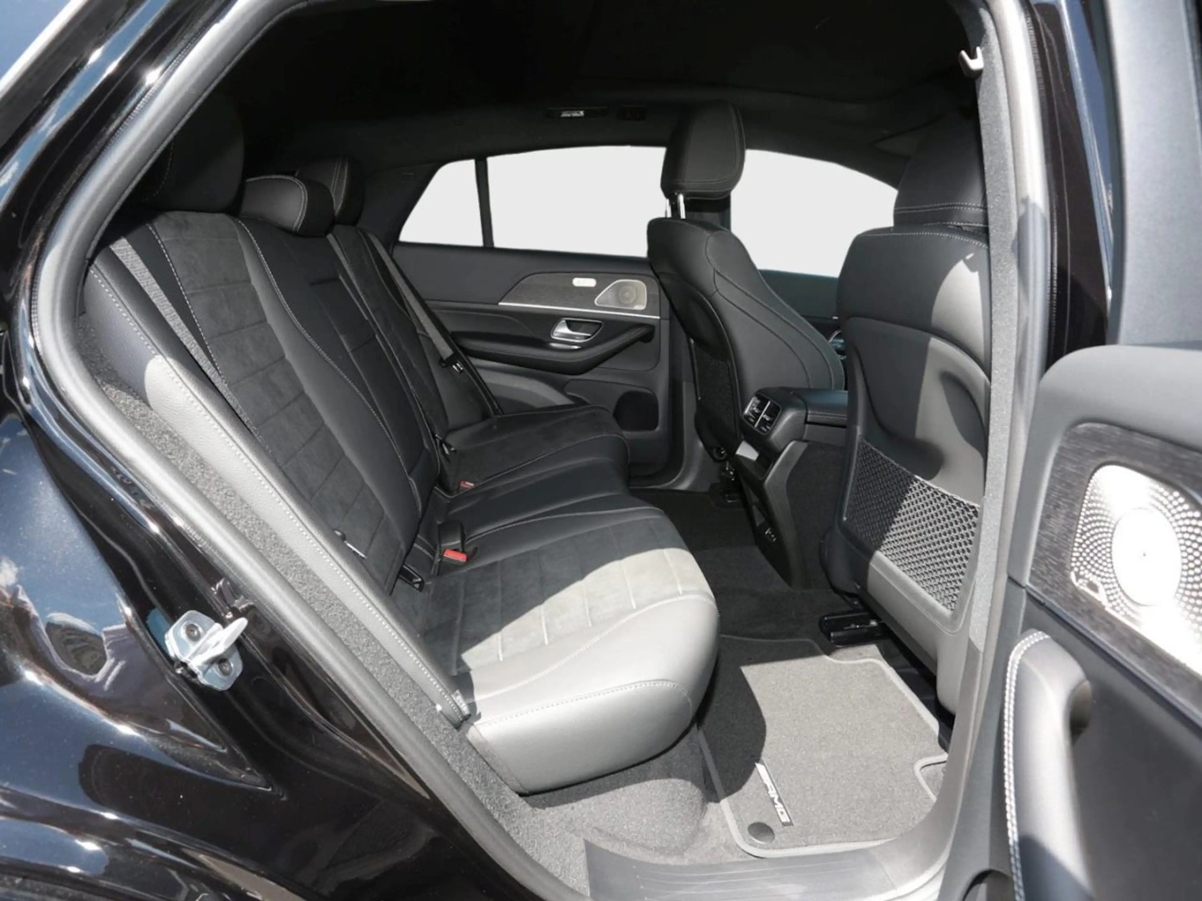 Mercedes-Benz GLE 450 d 4MATIC Coupé AMG Night Panorama Airmatic — photo 11