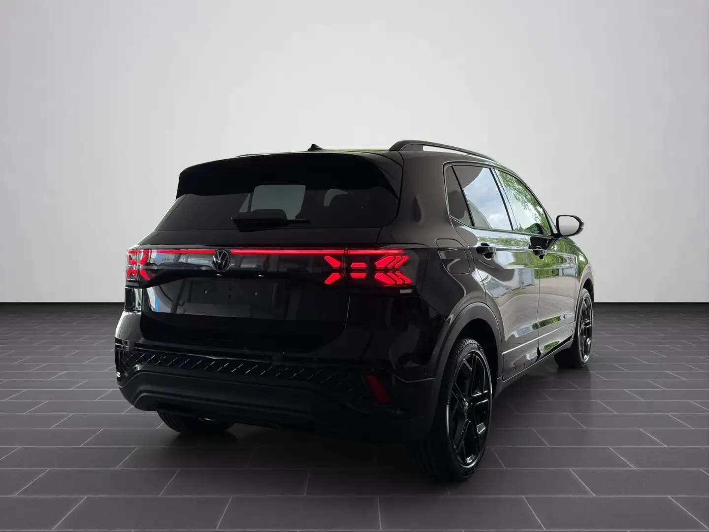 Volkswagen T-Cross R-Line 1.5 TSI DSG BLACKSTYLE AHK KAMERA Schwarz - 2