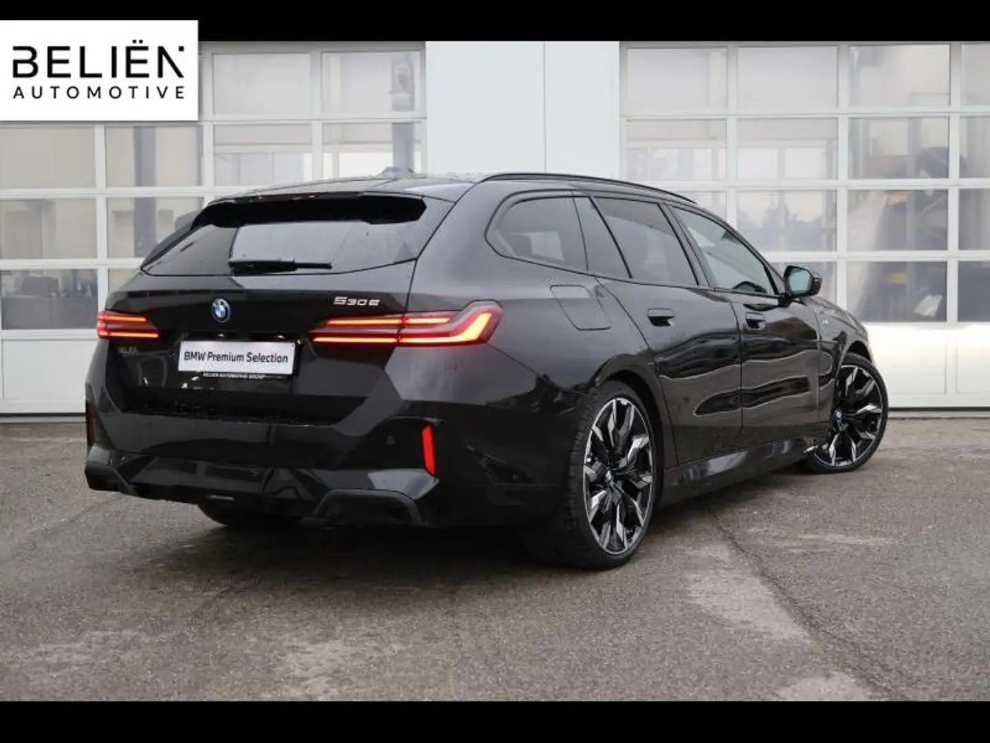 BMW 530 Touring Zwart - 2