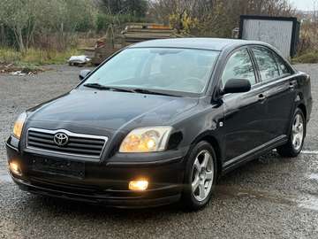 Avensis 1.8 Selektion