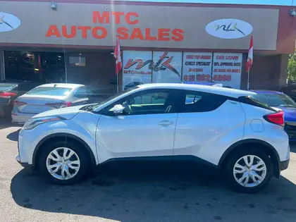 2022 Toyota C-HR LE FWD