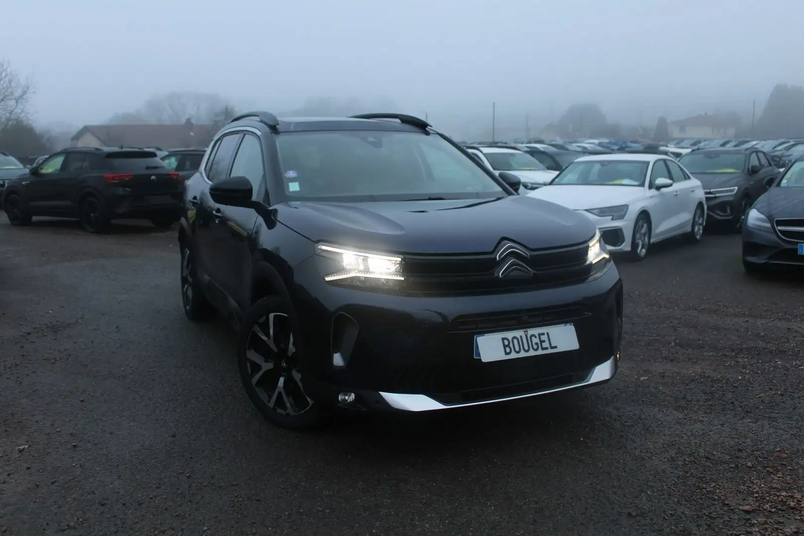 Citroen C5 Aircross SHINE PACK HYBRIDE 225 CV BOITE AUTO EAT8 RECHARGEABLE CAMÉRA 360 TOIT OUVRANT Bleu - 1