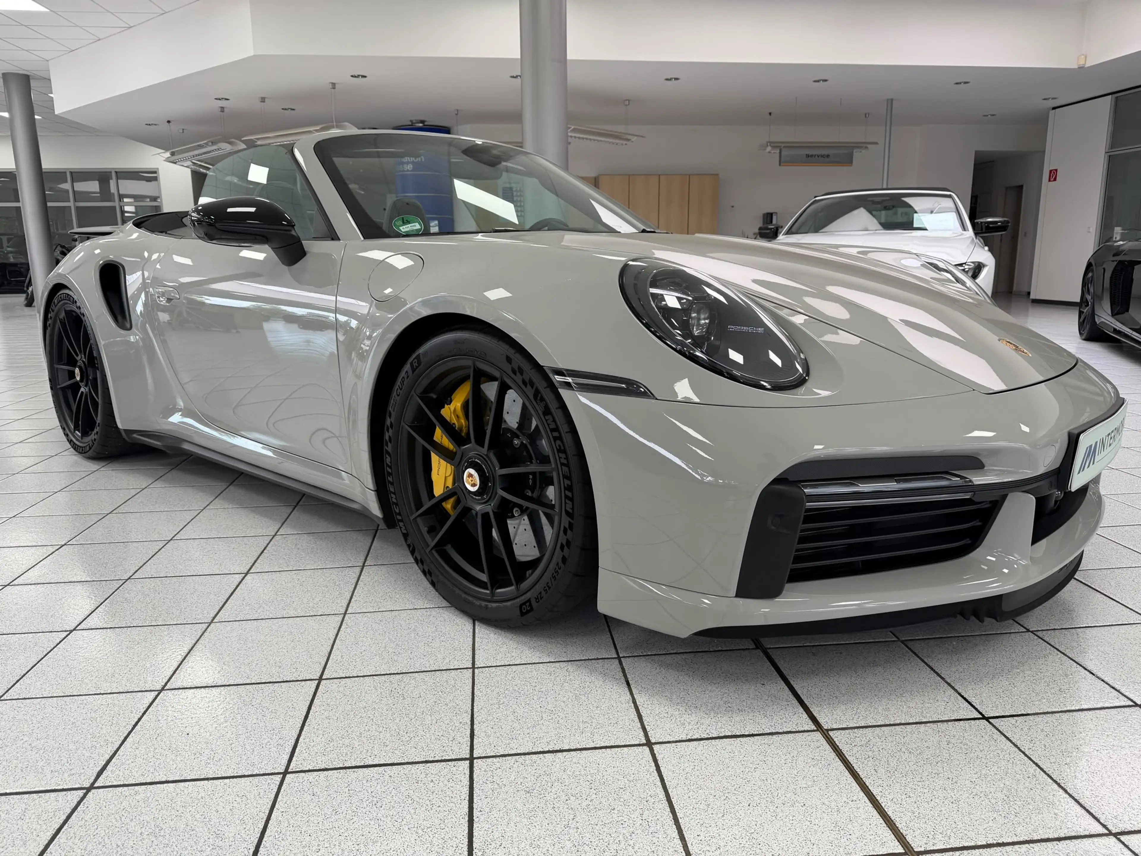 Porsche 992 911 Turbo S Cabrio PPF*CHRONO*PCCB*NACHT — photo 3