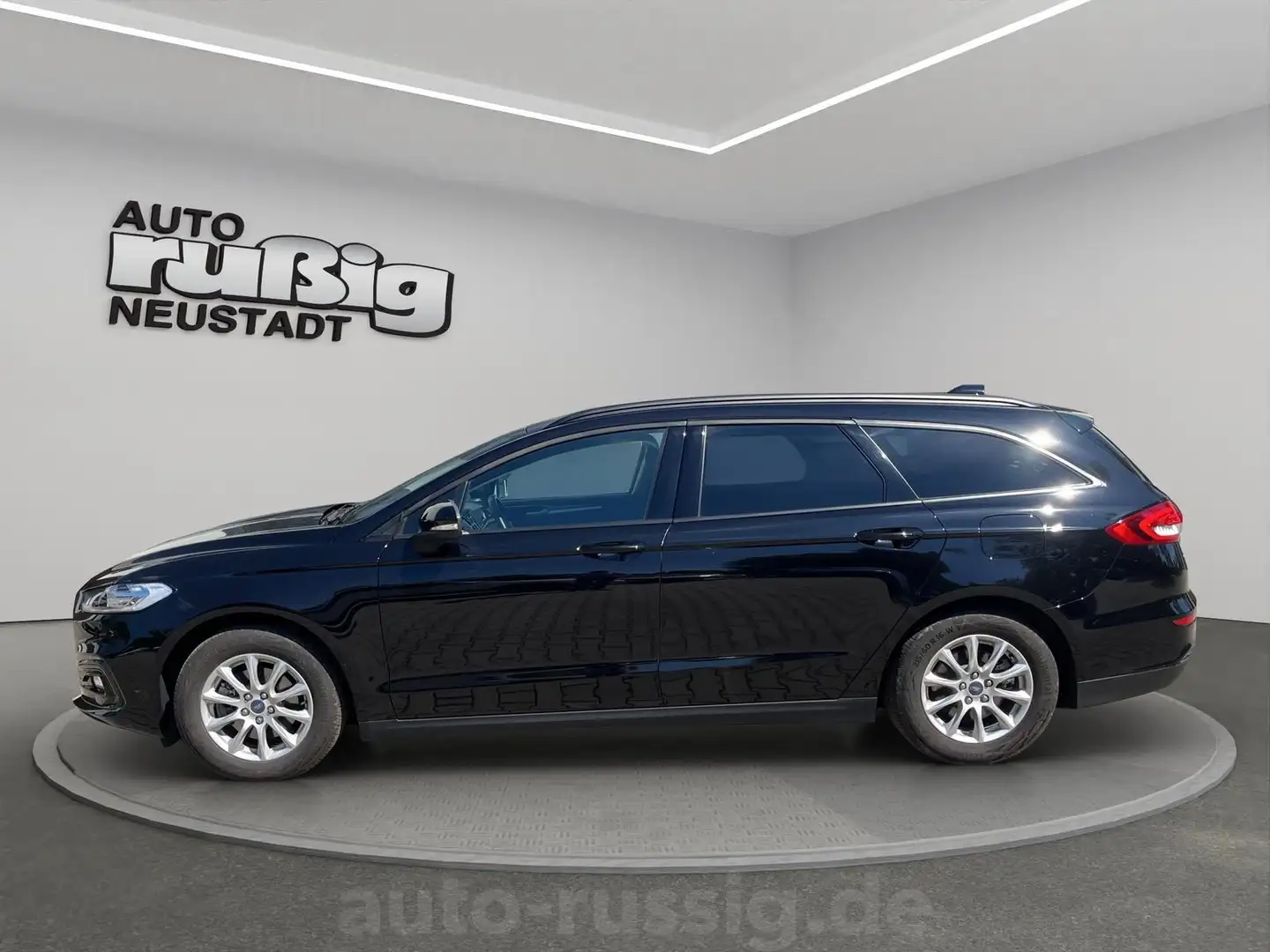 Ford Mondeo Ford Mondeo Hybrid Schwarz - 2
