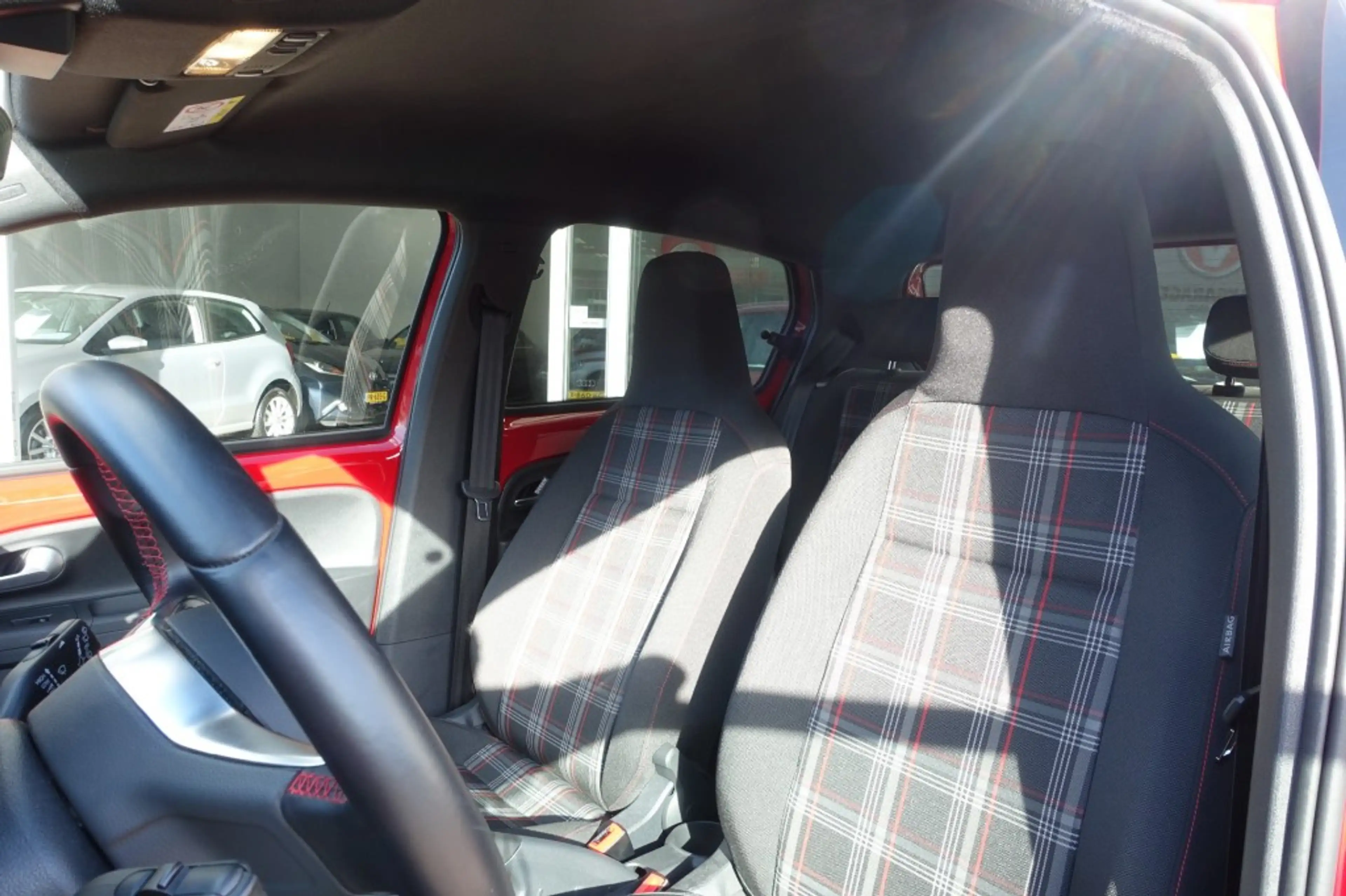 Volkswagen up! 1.0 TSI GTI (All-in prijs) — photo 5