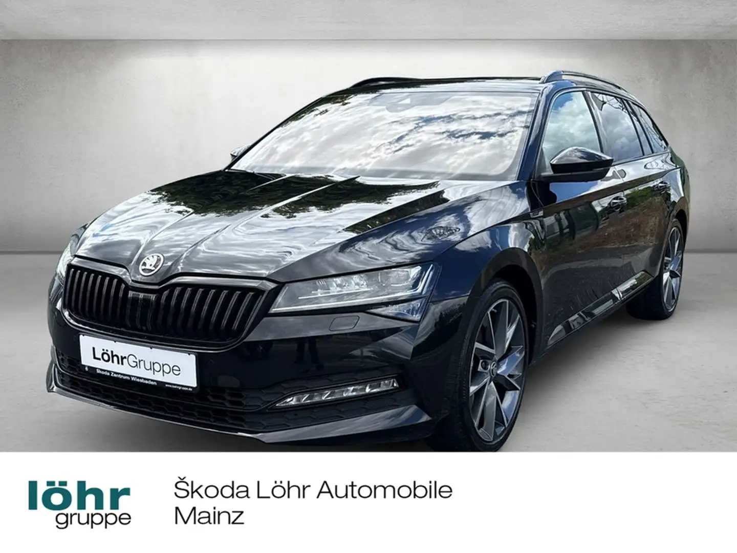 Skoda Superb Combi 2.0 TDI DSG Sportline *Navi*AHK* Schwarz - 1
