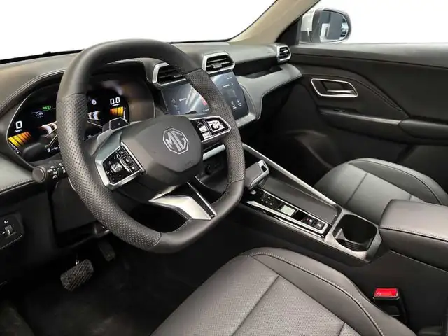 MG ZS view 11