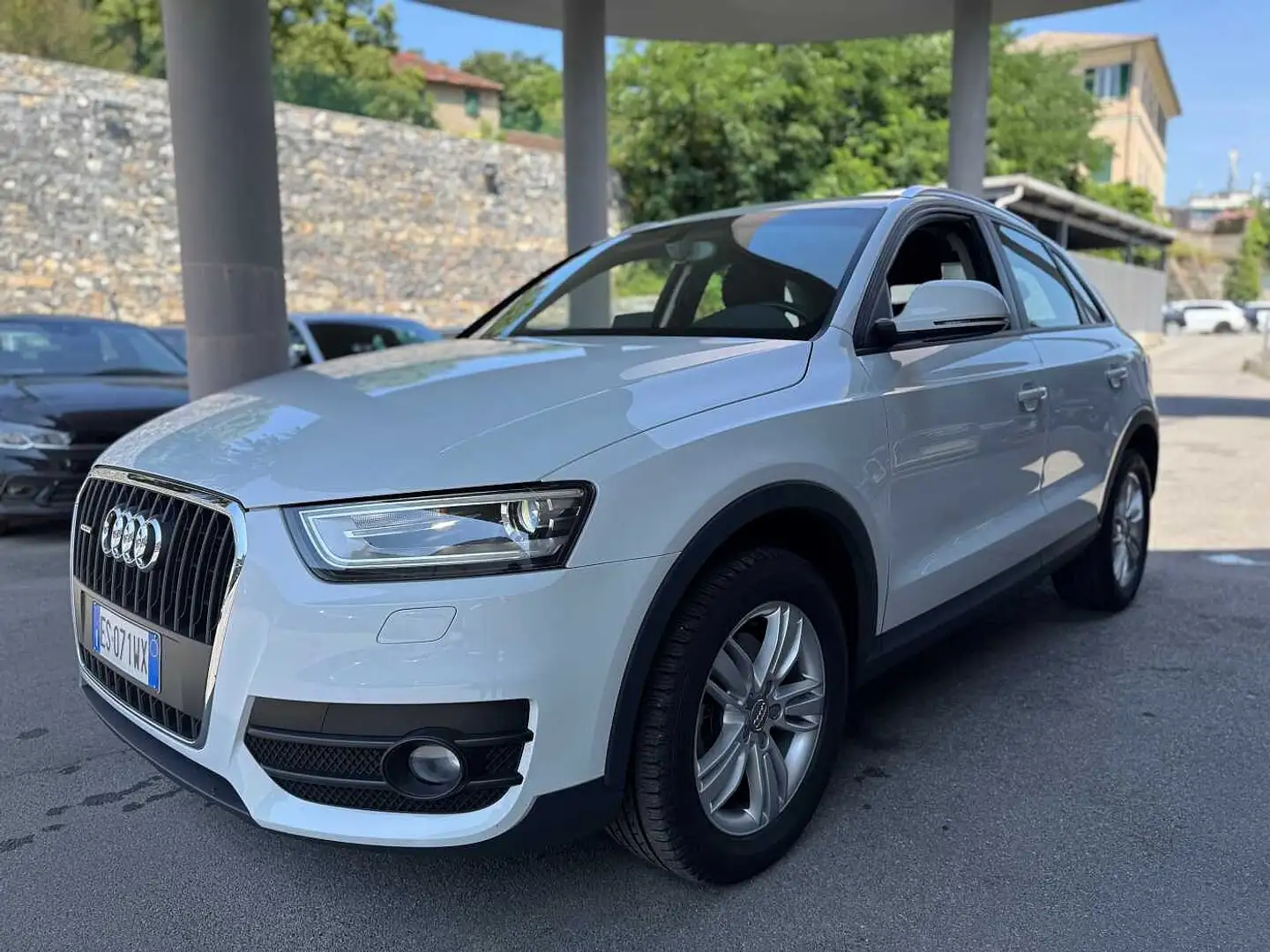 Audi Q3 2.0 TDI 177 CV quattro S tronic Advanced Bianco - 1