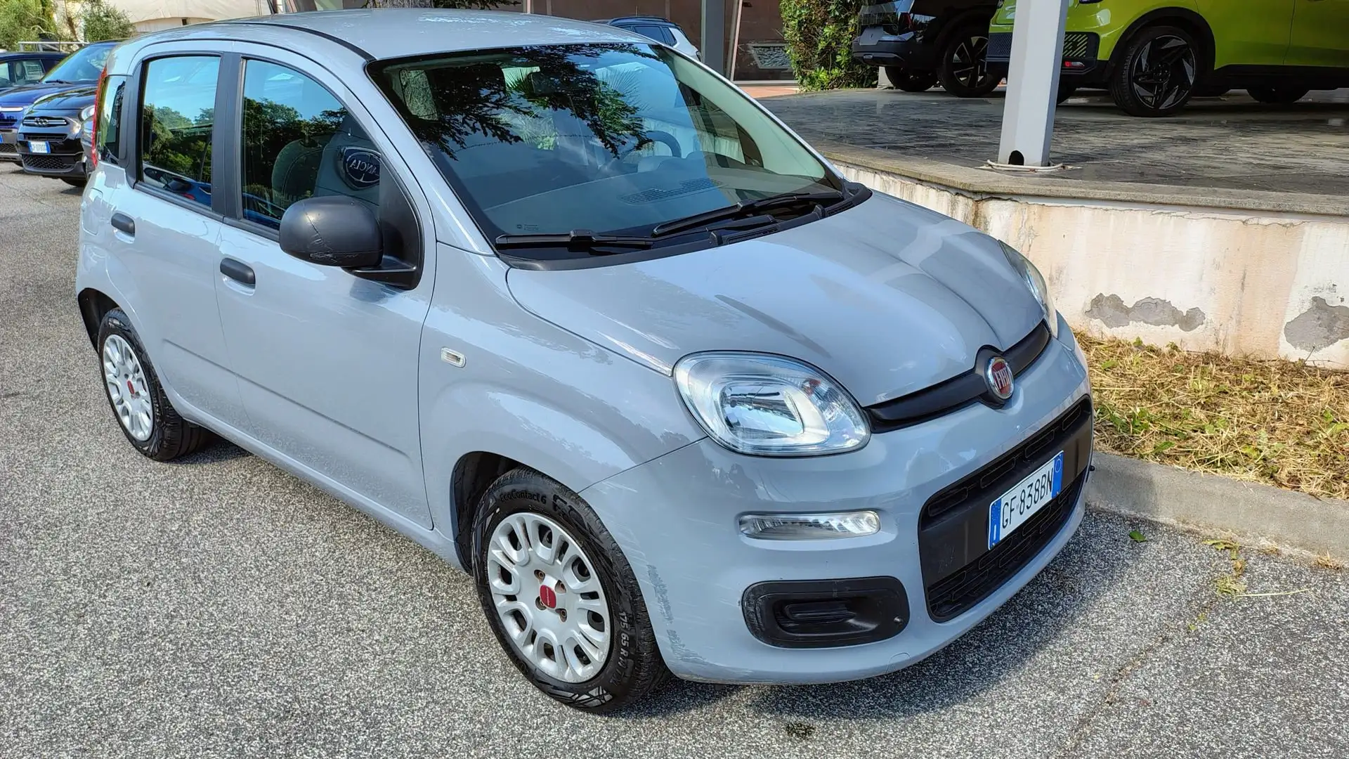 Fiat Panda 1.0 FireFly S&S Hybrid Gris - 2