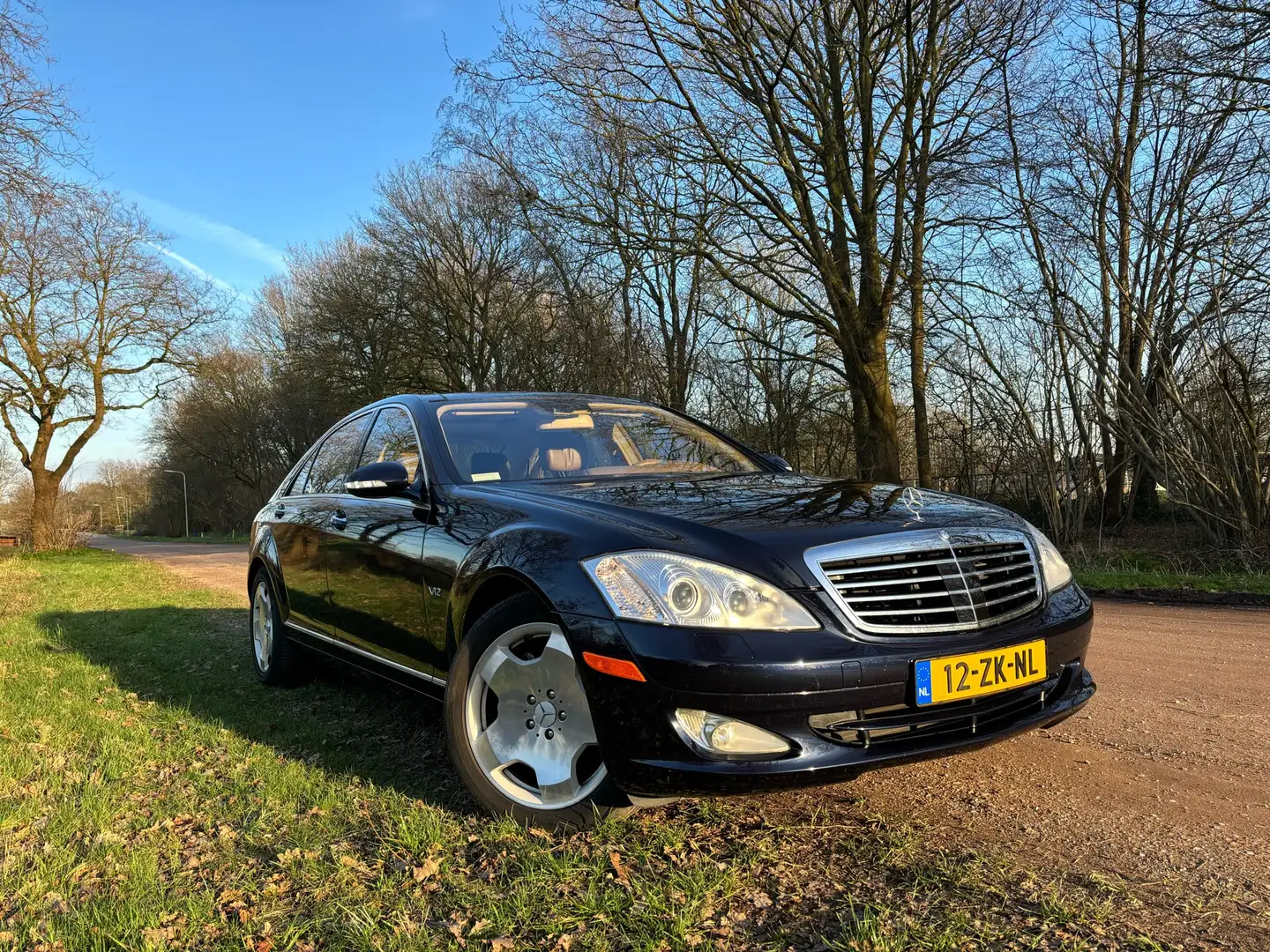 Mercedes-Benz S 600 Lang Albastru - 1