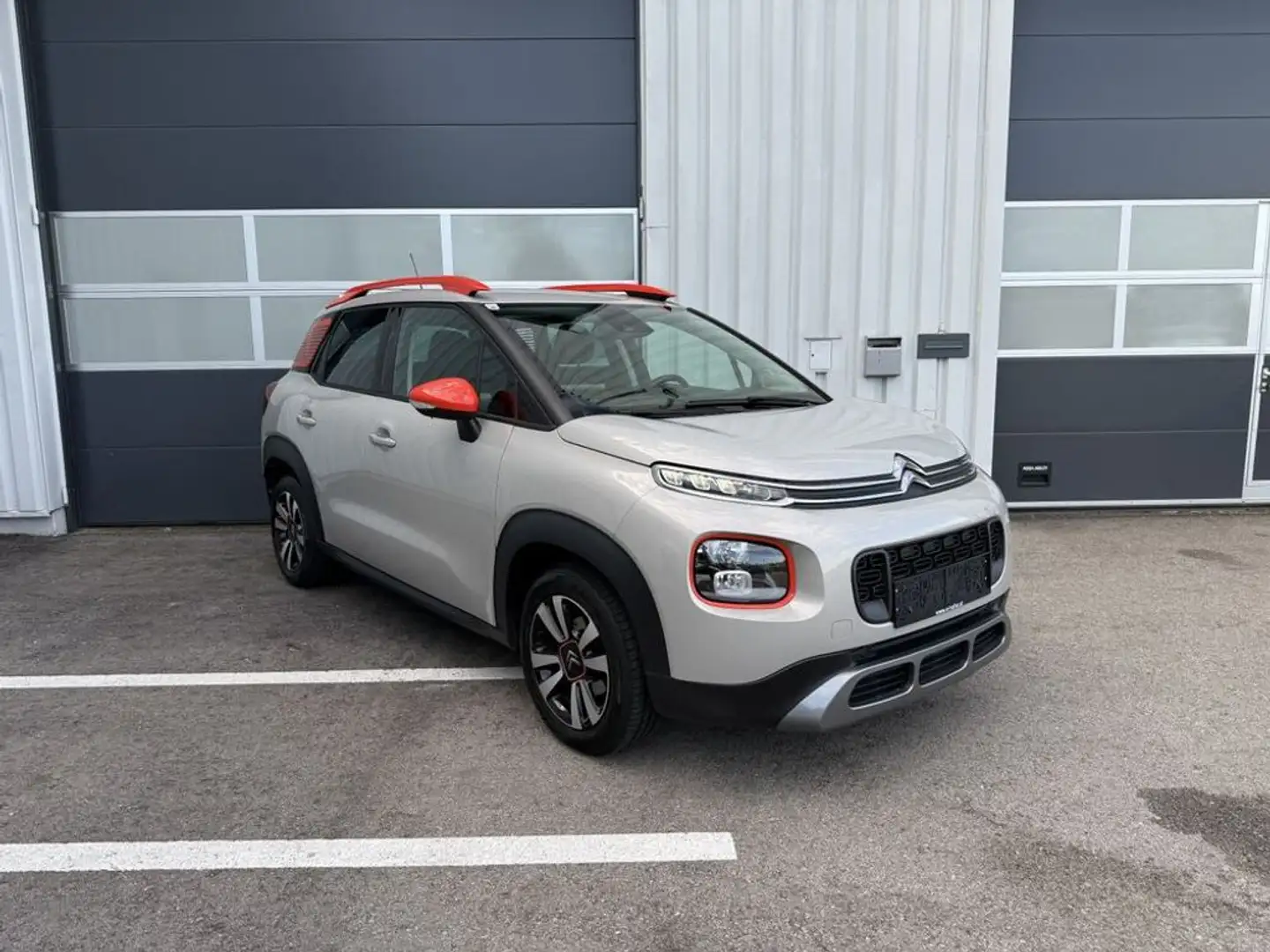 Citroen C3 Aircross Shine Grijs - 2