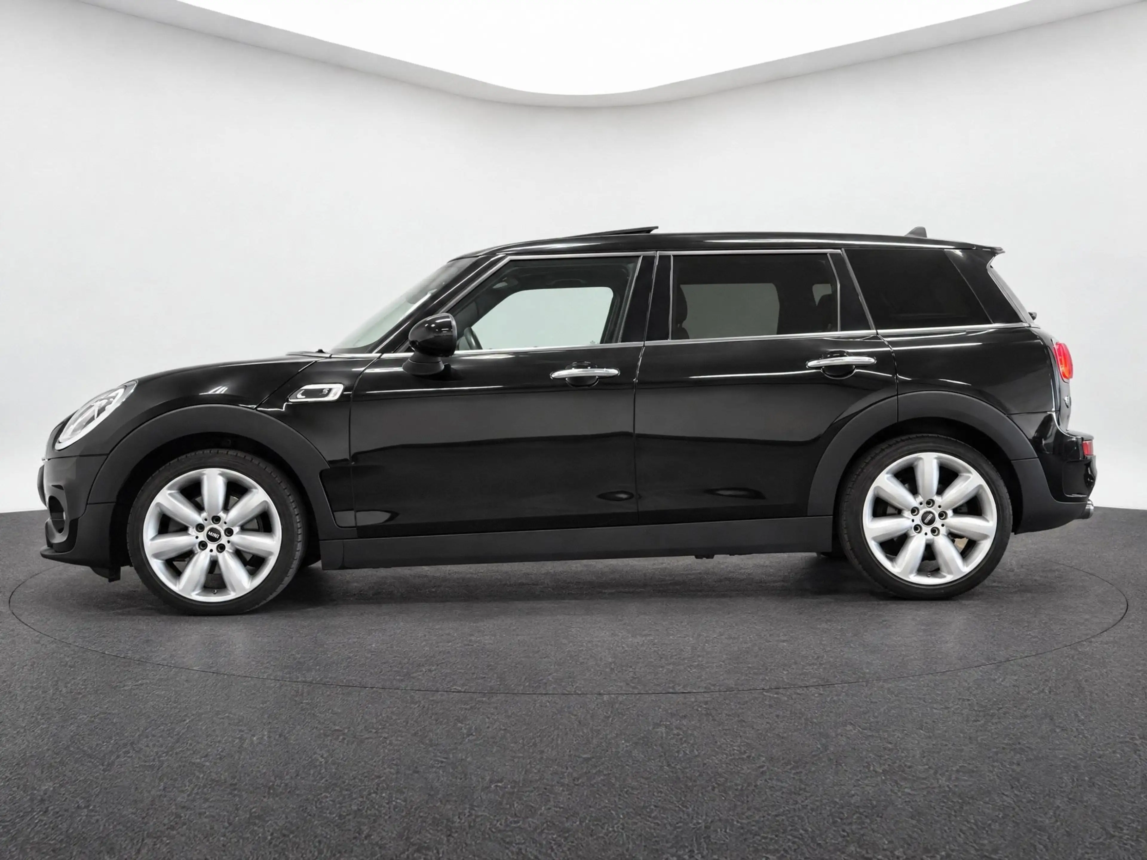 MINI Cooper S Clubman 2.0 Pepper Serious Business (PANO, LEDER, LED, STO — photo 3