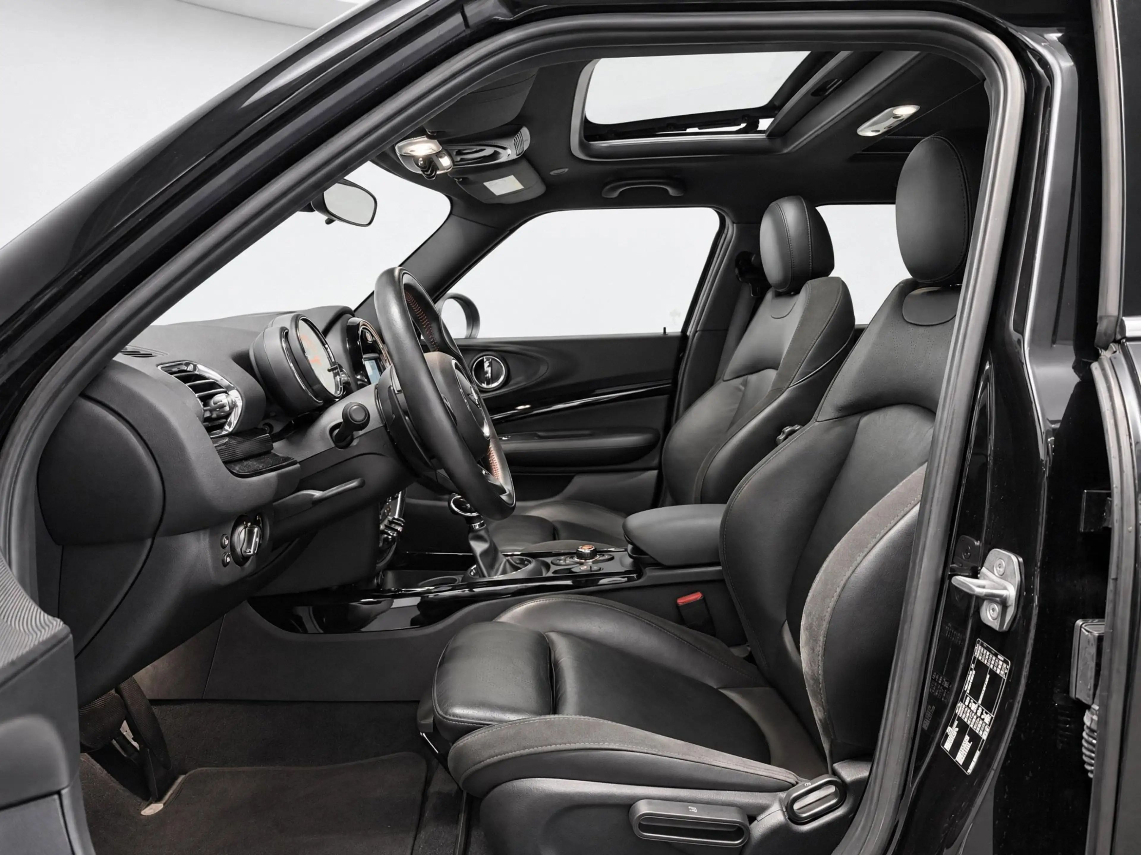 MINI Cooper S Clubman 2.0 Pepper Serious Business (PANO, LEDER, LED, STO — photo 12