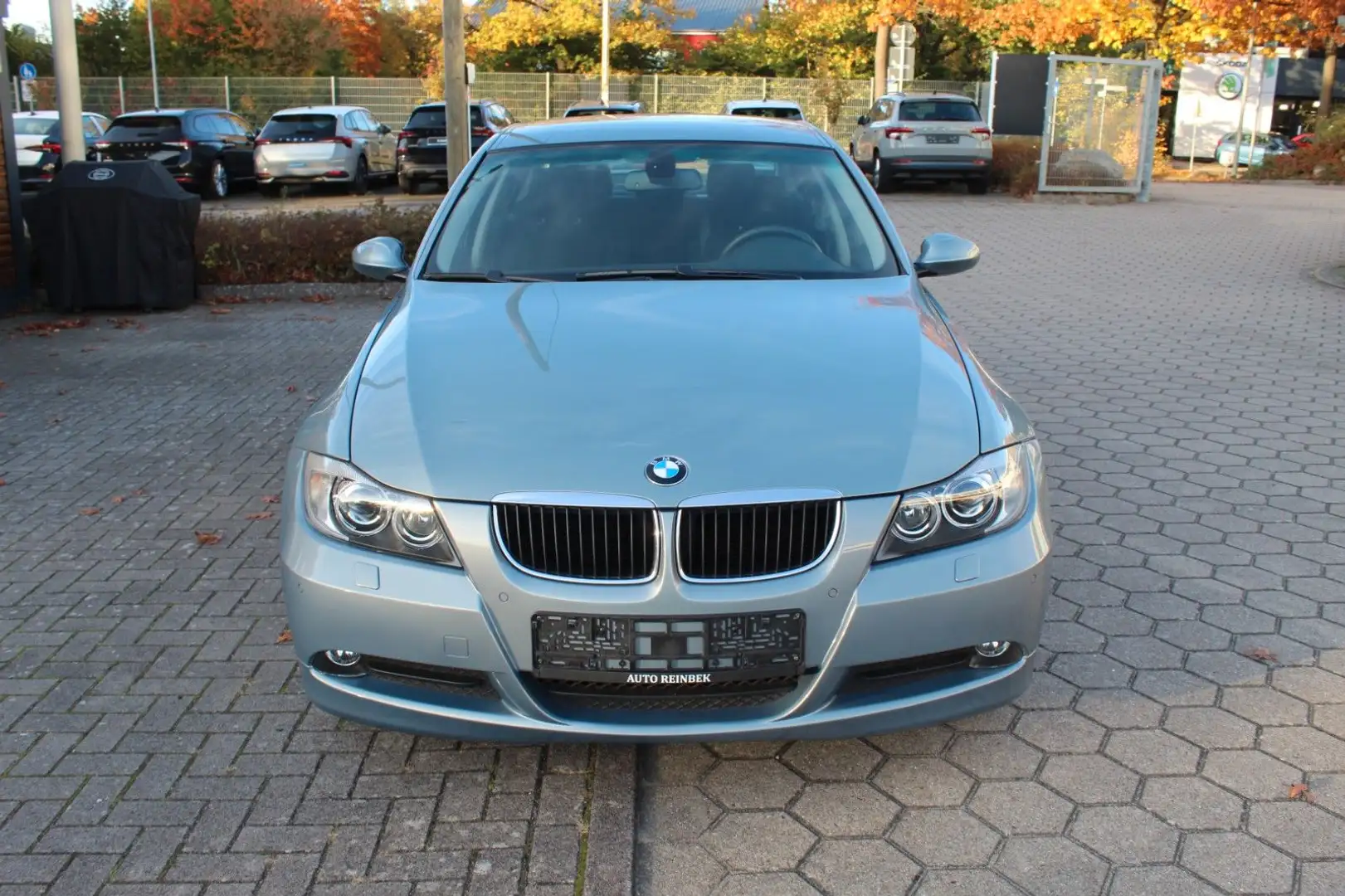 BMW 318 Baureihe 3 Limousine 318i Grau - 2